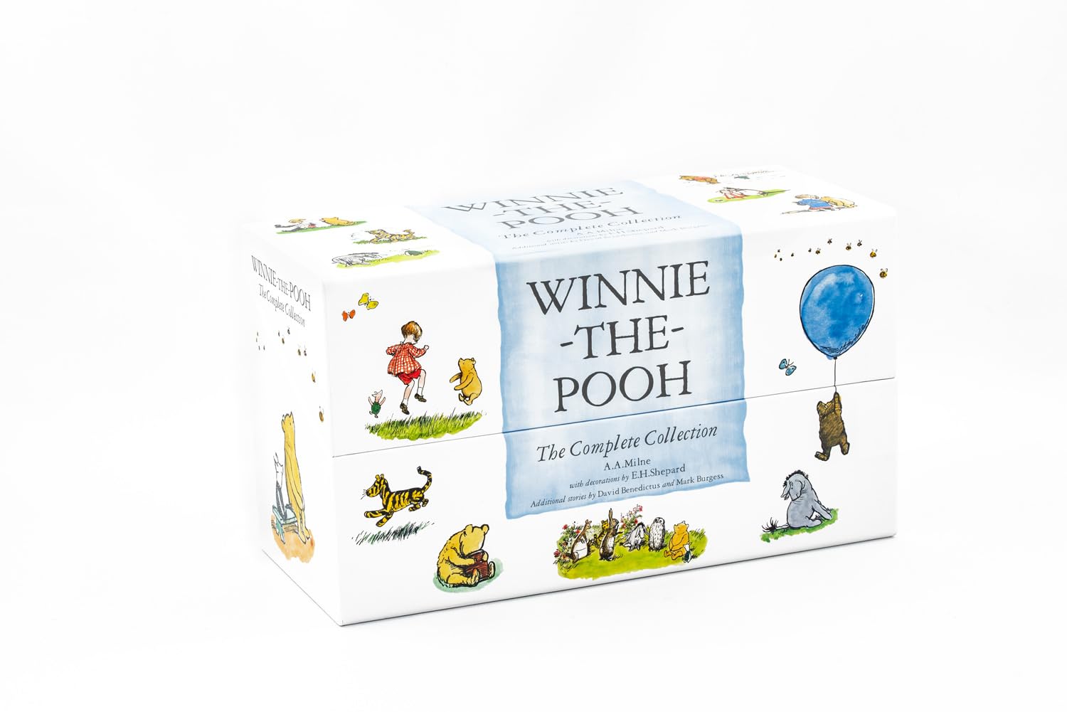 Dean & Son Winnie-the-Pooh book collection by A. A. Milne, 30 paperback fiction books in a box set, featuring classic Pooh stories.