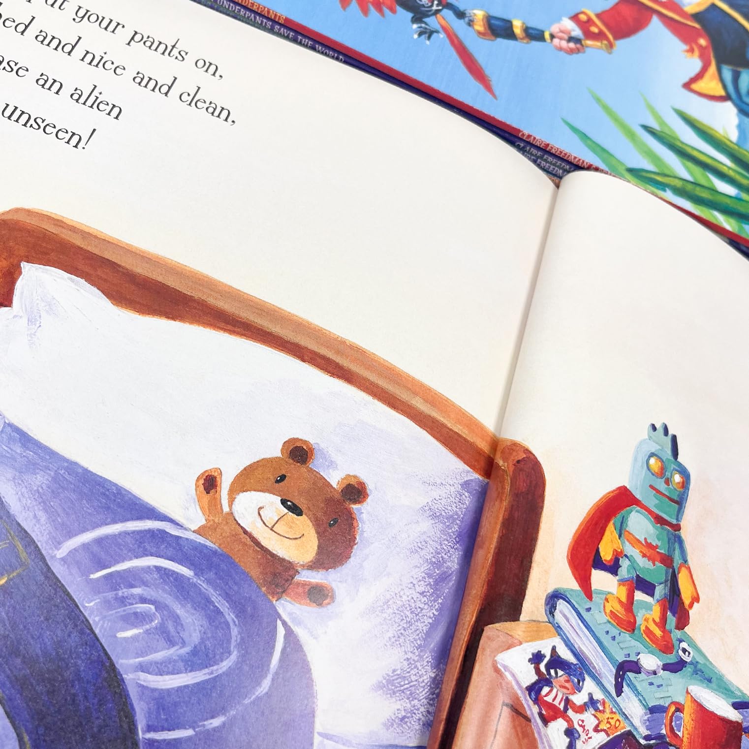 Set of five Aliens Love Underpants books by Claire Freedman and Ben Cort, featuring colorful covers with aliens, dinosaurs, pirates, and monsters.