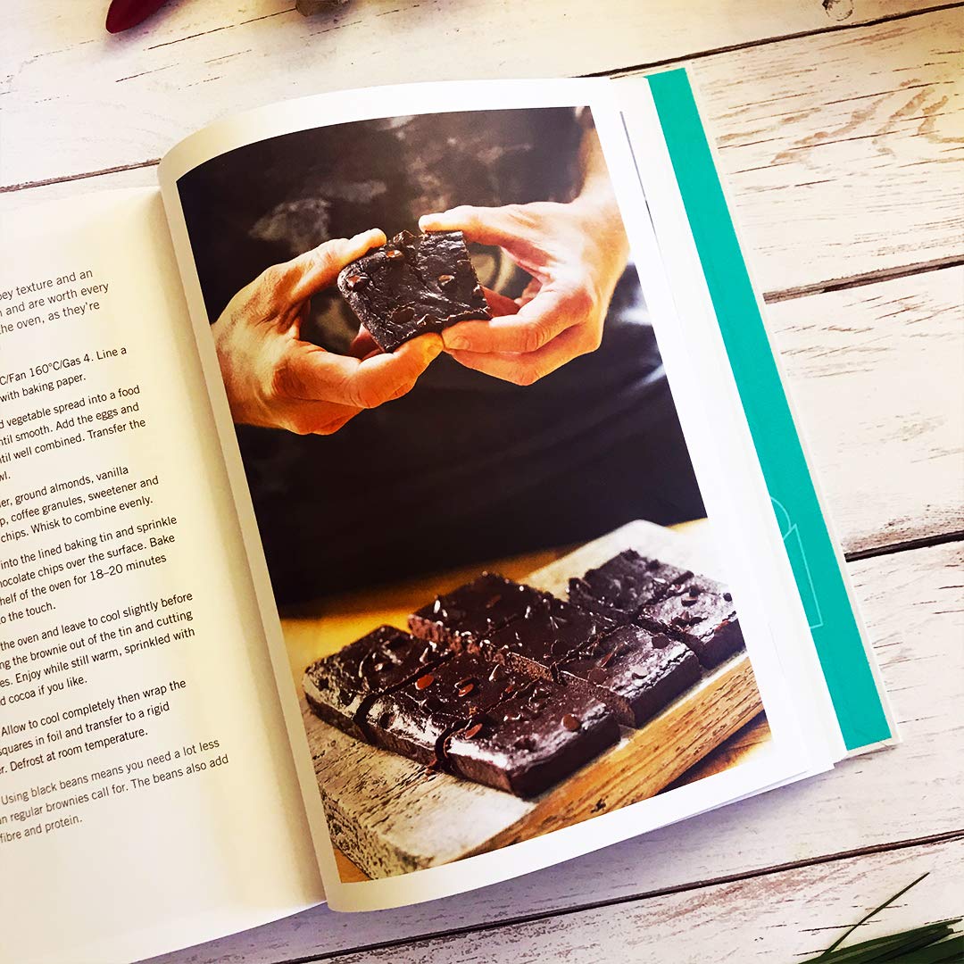 Hardback book "Lose Weight & Get Fit" by Tom Kerridge, featuring healthy recipes for dieting and fitness.