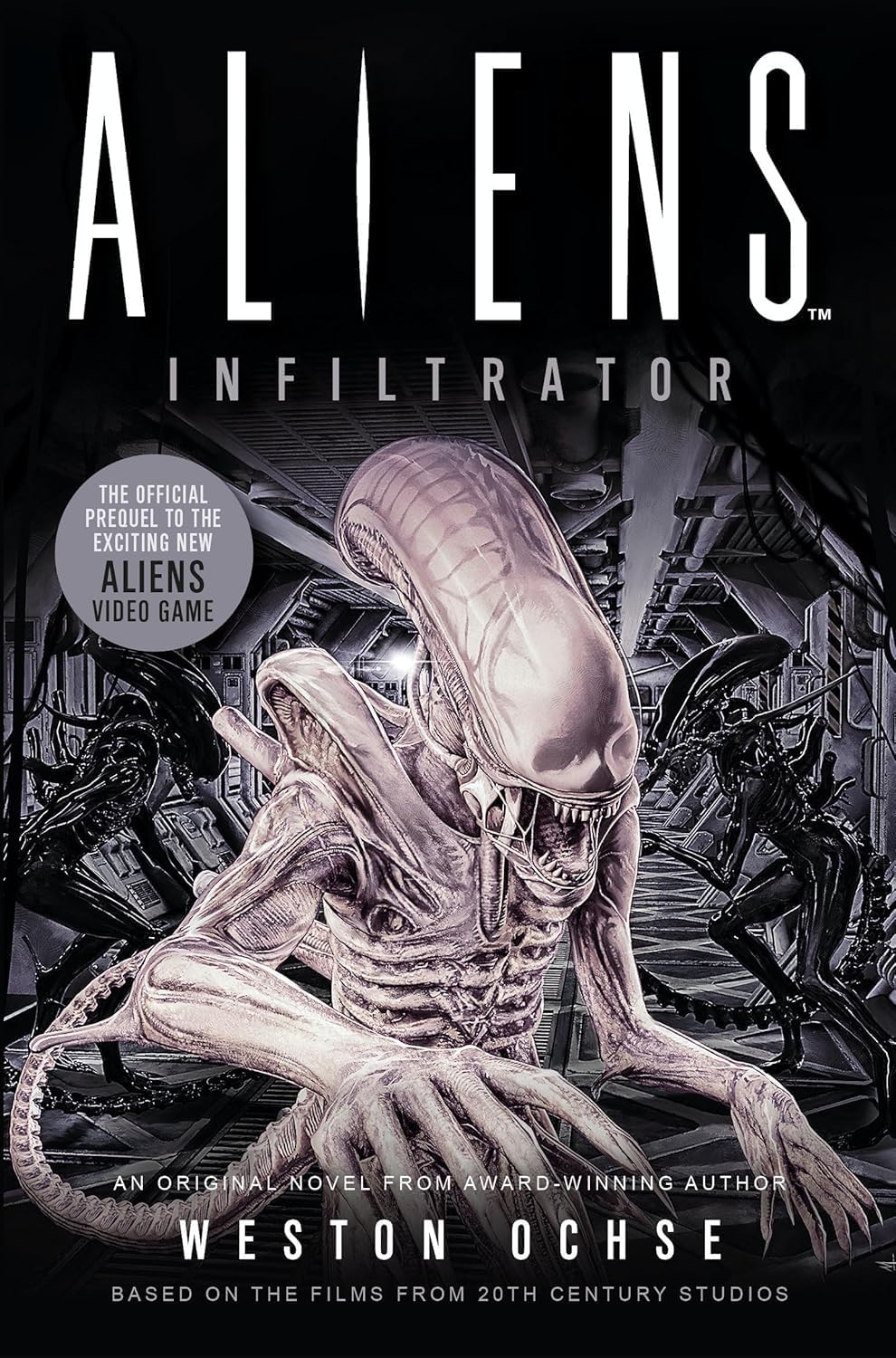 All five Alien paperback novels fanned out showing spines and covers side by side