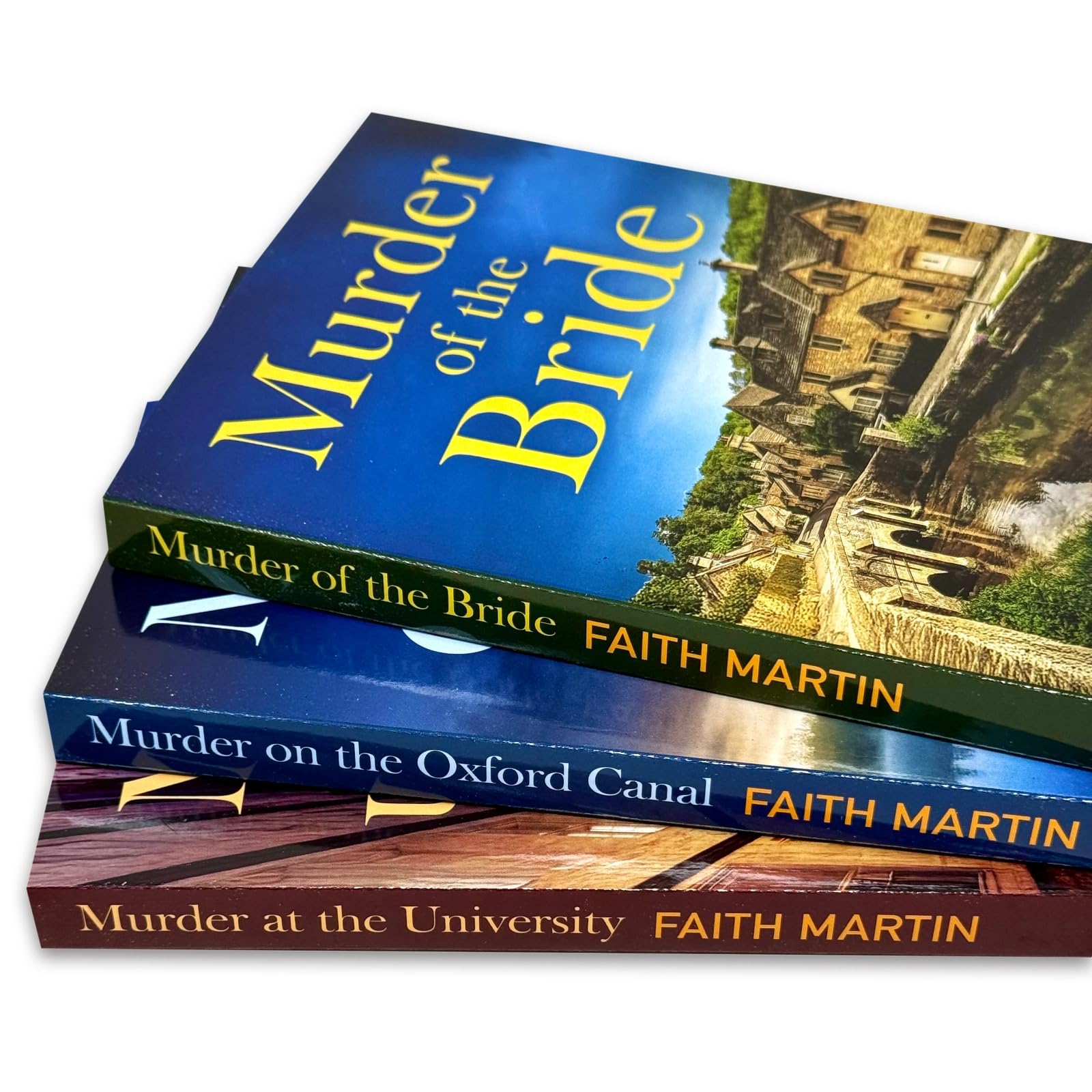 DI Hillary Greene 3 book paperback set by Faith Martin - front cover of Murder of the Bride