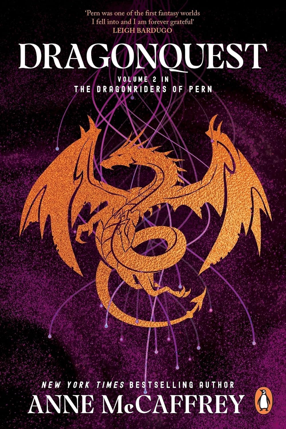 Dragonquest by Anne McCaffrey paperback front cover, Dragonriders of Pern series
