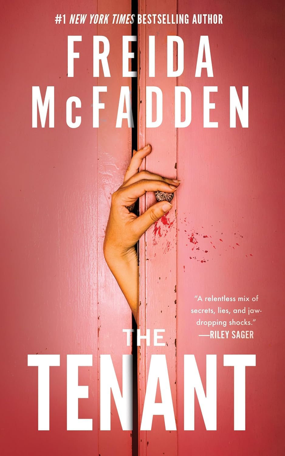 Back cover blurb of the Freida McFadden 3 books paperback thriller collection