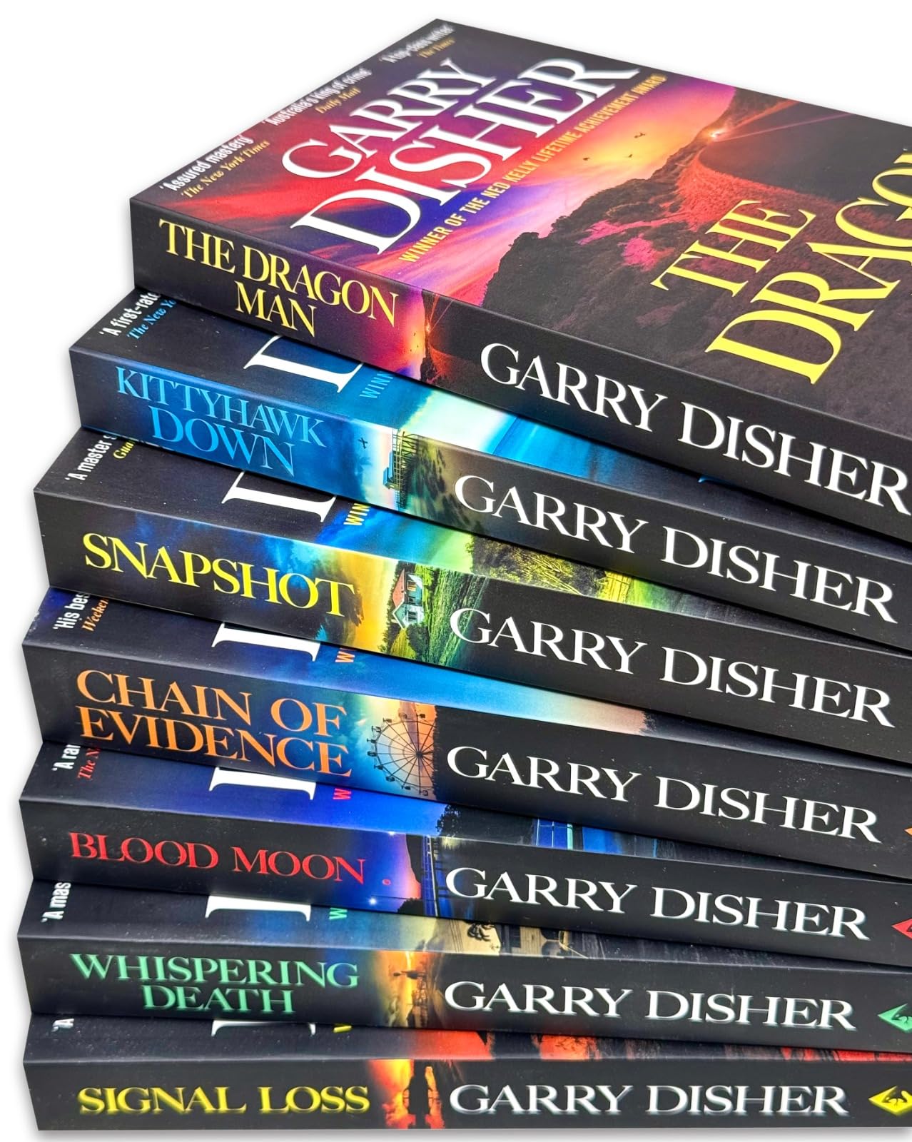Snapshot and Chain of Evidence paperback covers from the Hal Challis Investigation series by Garry Disher
