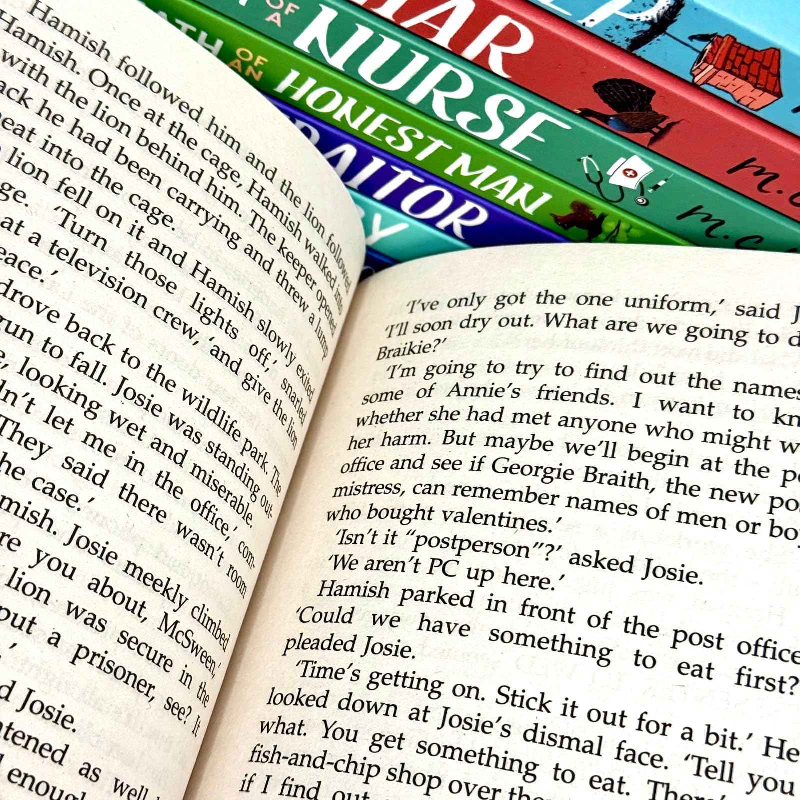 Hamish Macbeth Mysteries 16 book paperback set fanned out showing full range of Scottish cozy mystery titles