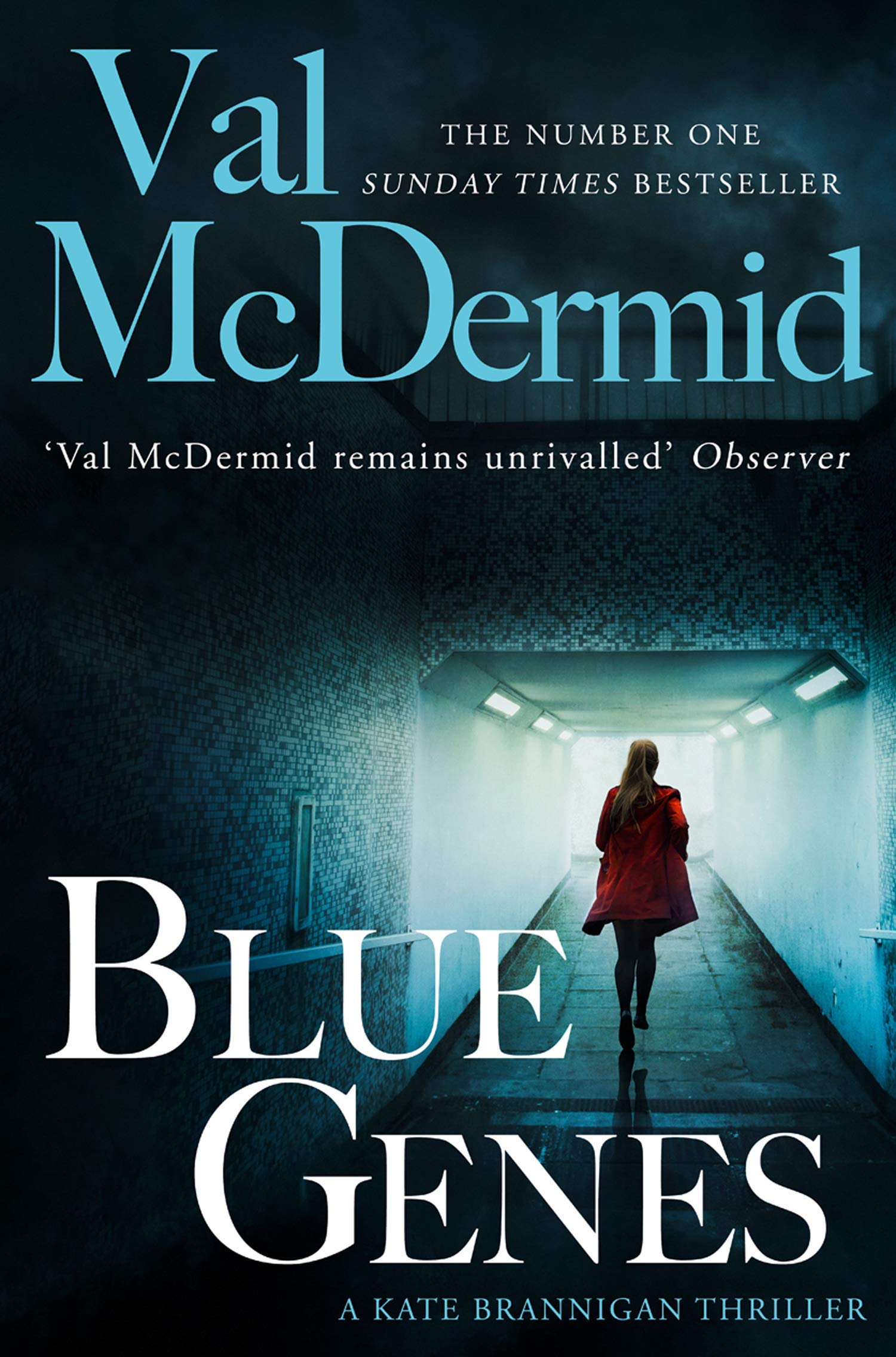 Crack Down by Val McDermid - paperback cover, book 3 in the Kate Brannigan series