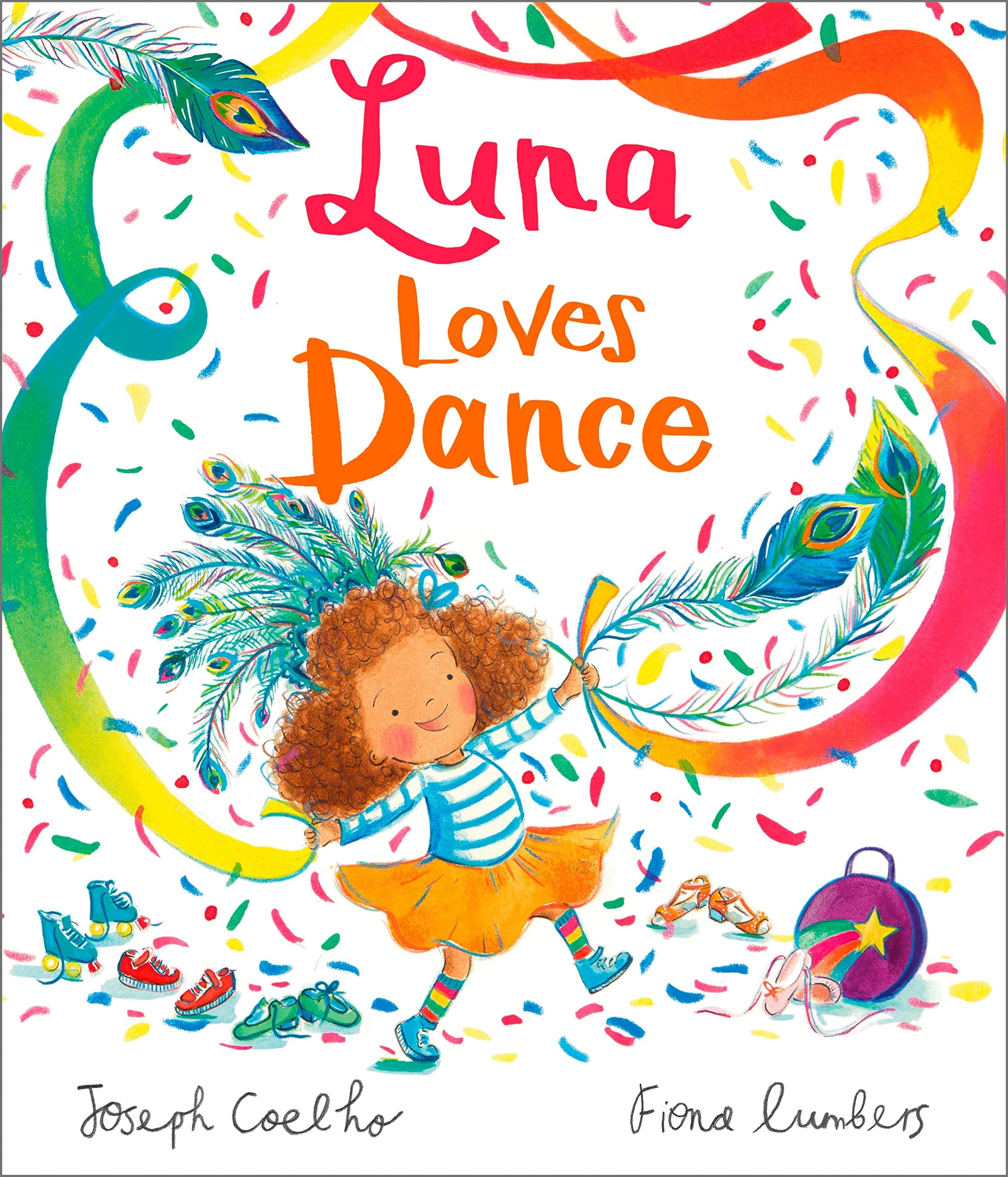 Luna Loves Art paperback picture book cover by Joseph Coelho and Fiona Lumbers, part of the Luna Loves 3 book set