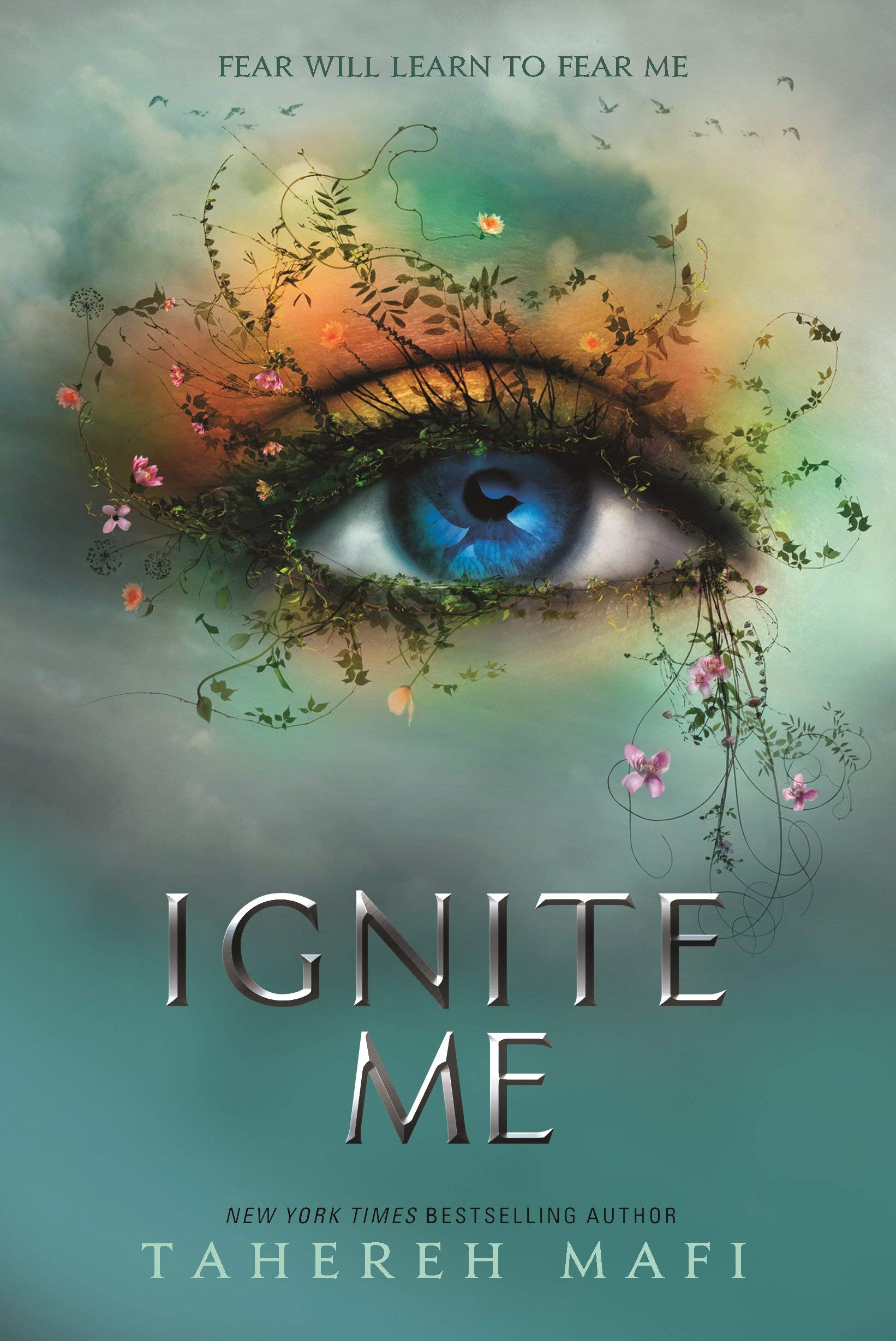 Shatter Me series 7-book paperback set fanned out to show all cover artwork side by side.