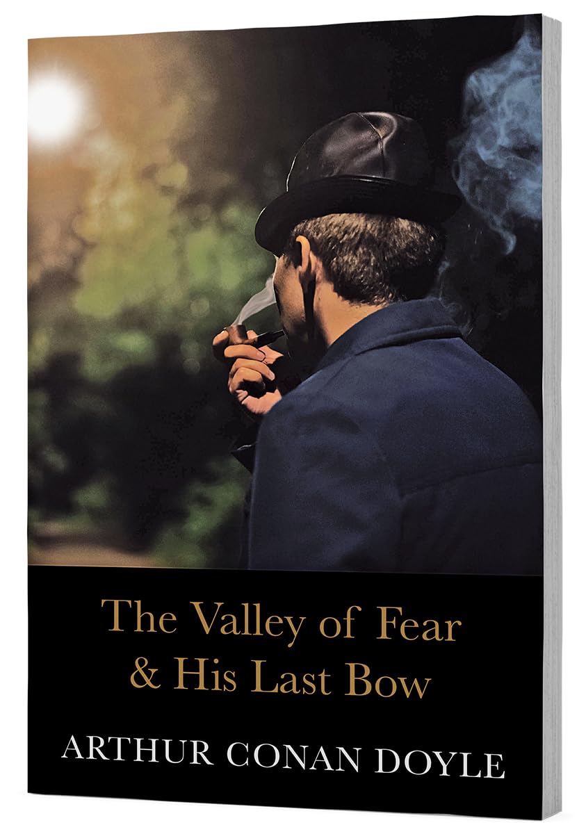All seven Sherlock Holmes paperback books fanned out, including The Hound of the Baskervilles and The Valley of Fear