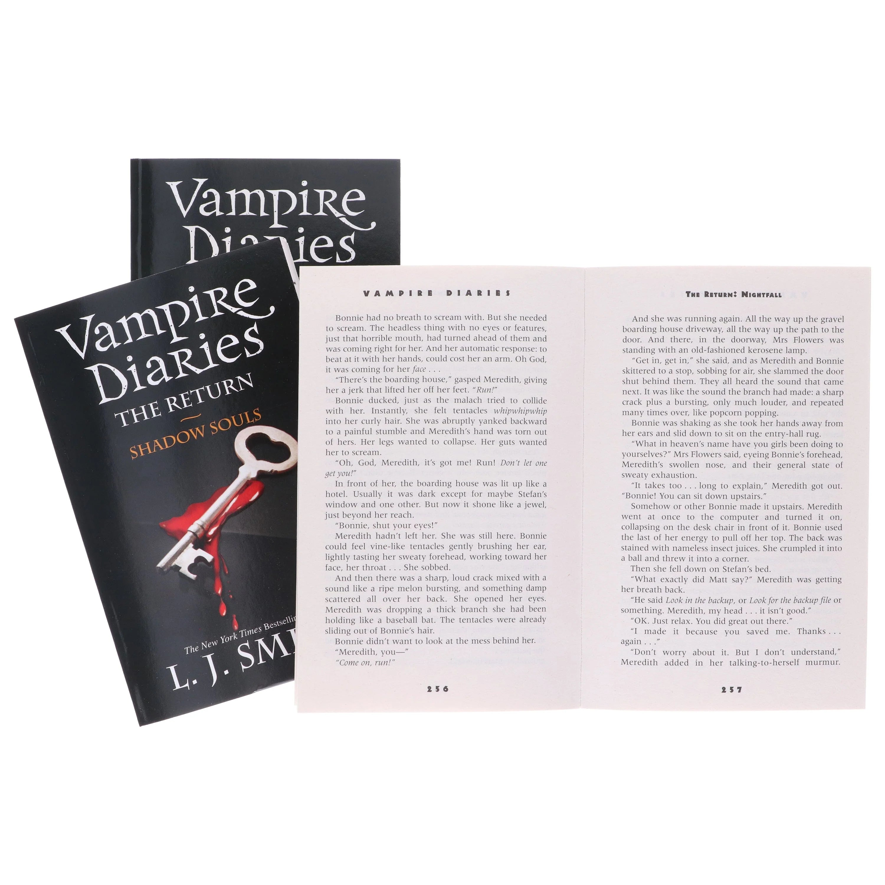 Close-up of Midnight paperback cover from the Vampire Diaries The Return series by L. J. Smith