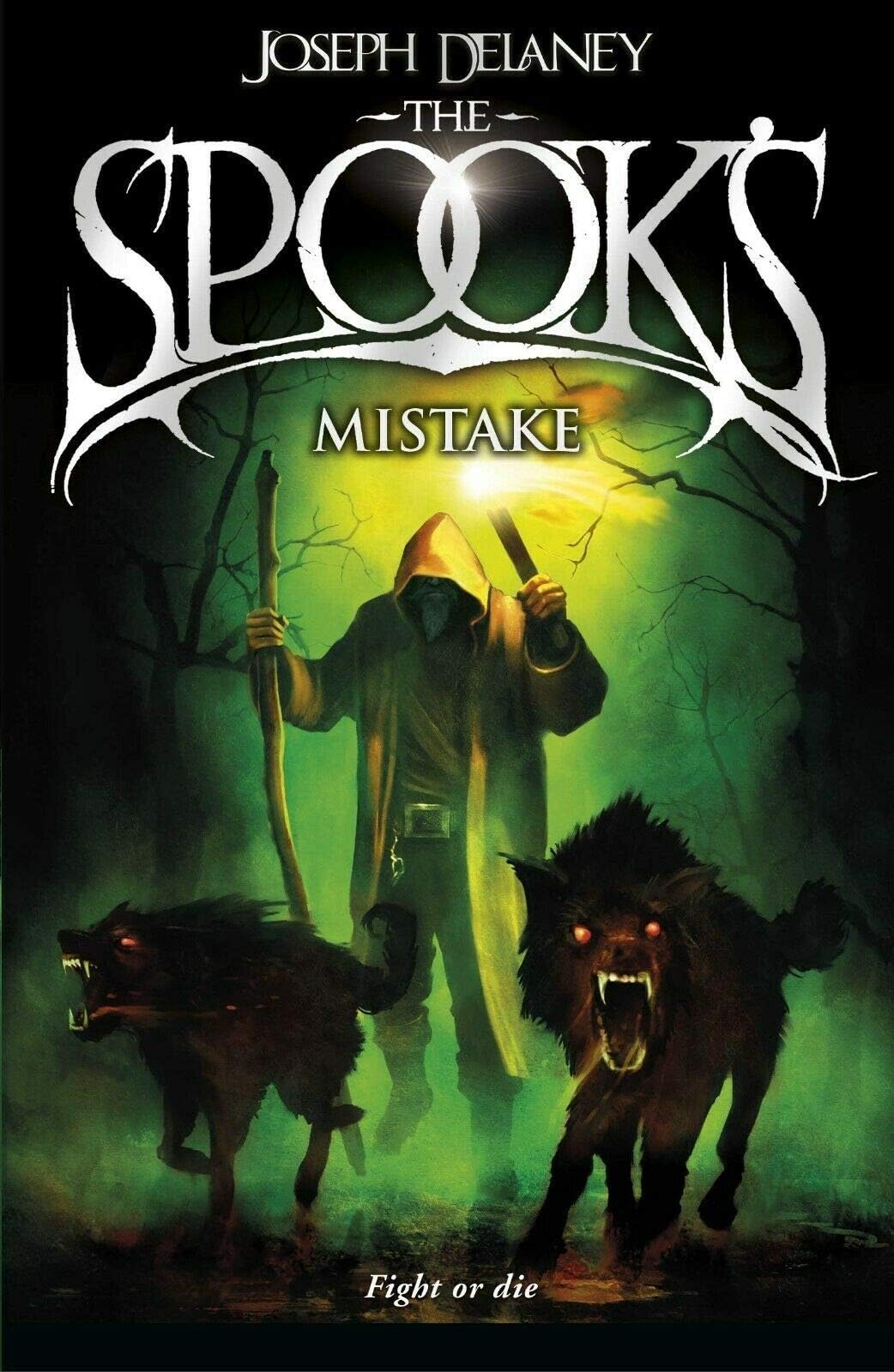 Back cover synopsis of The Spook's Apprentice, Wardstone Chronicles paperback set